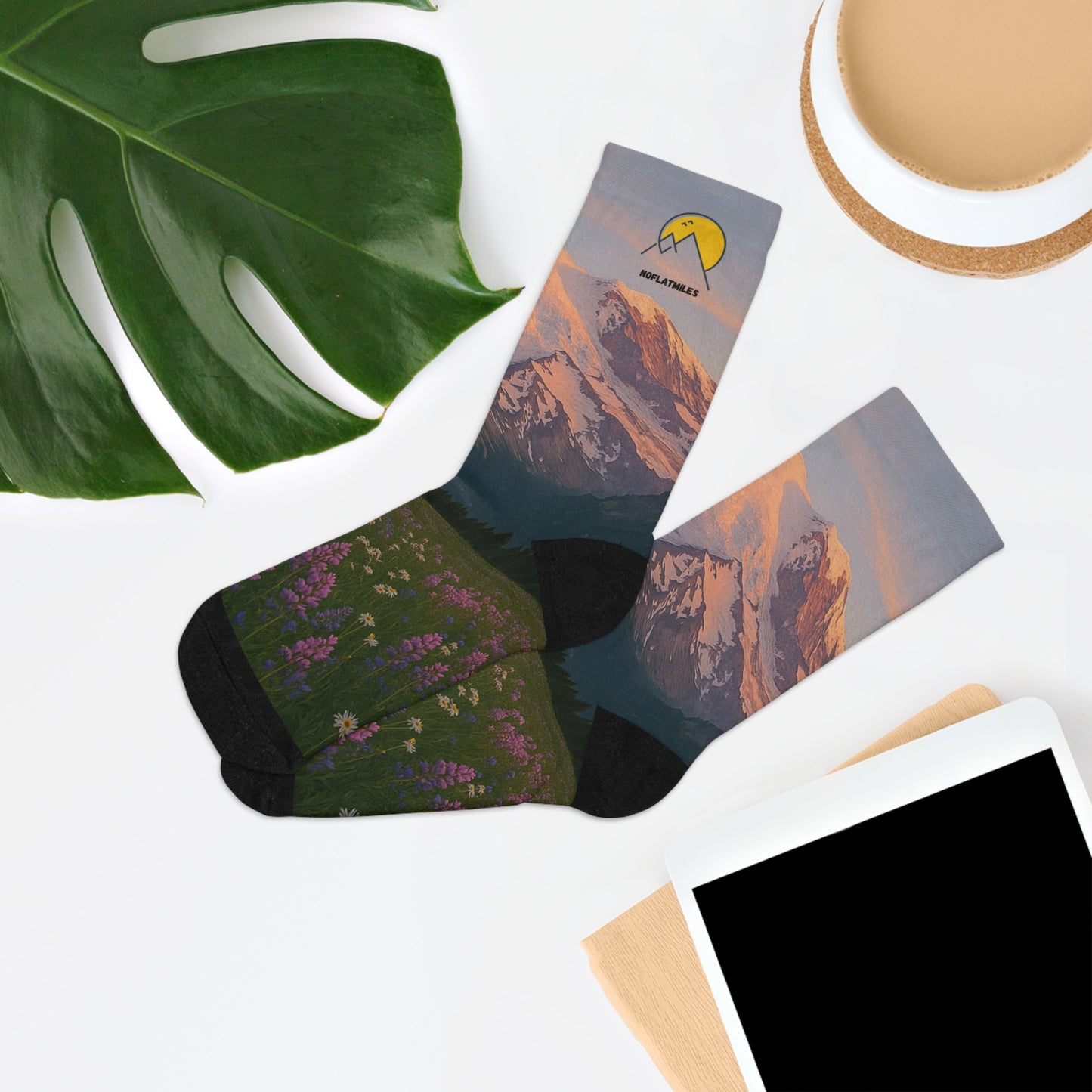 NOFLATMILES Rainier Bloom Recycled Poly Crew Socks (Portable Dawn)